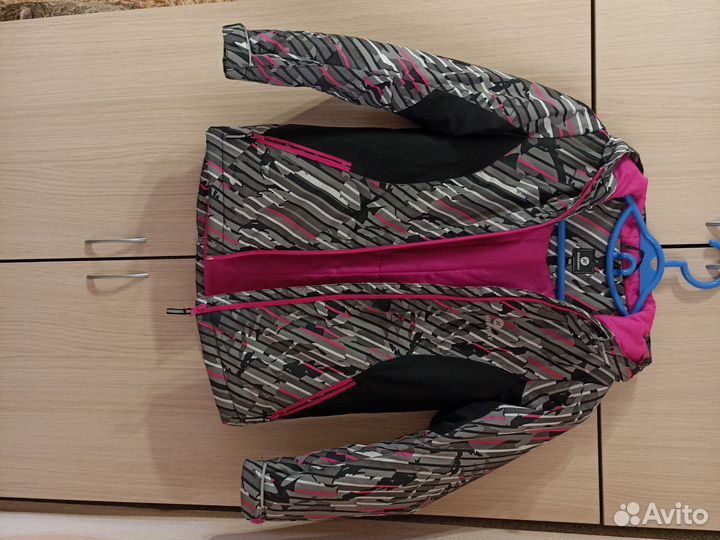 Зимний костюм для девочки 146-152