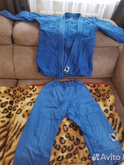 Кимоно для дзюдо 1) 140 рост 2) 150 рост