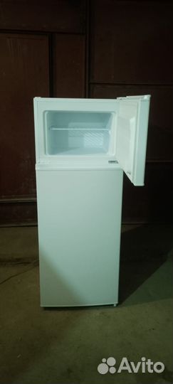 Холодильник бу маленький