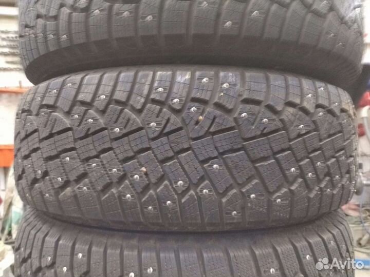 Continental Conti4x4WinterContact 225/60 R18 104T