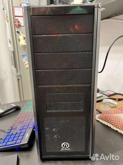 Компьютер системный блок