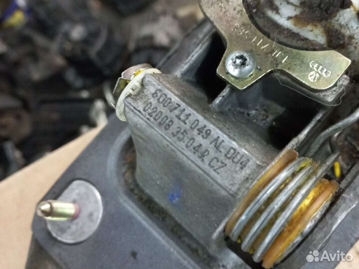 Seat/Skoda кулиса 6Q0711049ALтросы 6Q0711265M/266G