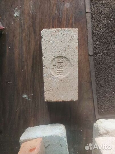 Кирпич огнеупорный шамотный бу