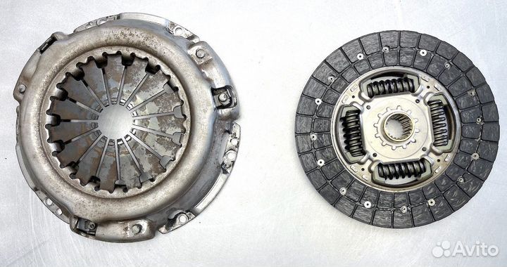 Тойота Превия Сцепление комплект