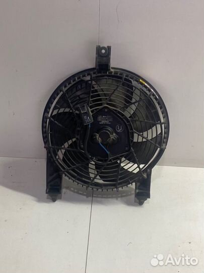 Диффузор радиатора кондиционера передний Toyota