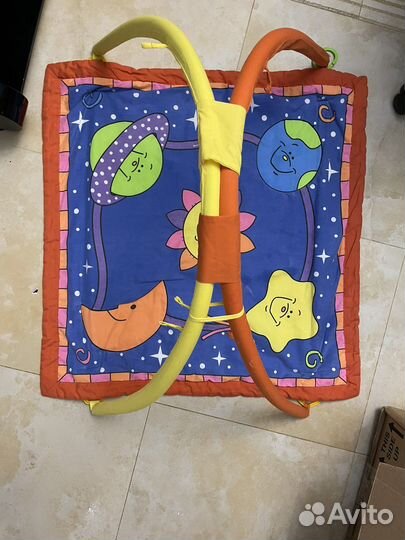Развивающий коврик