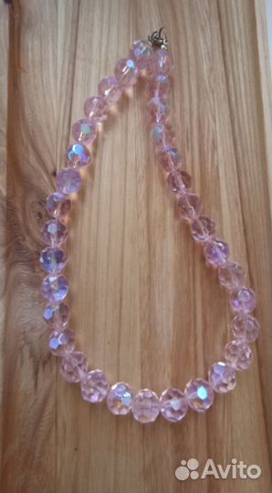 Бусы из горного хрусталя