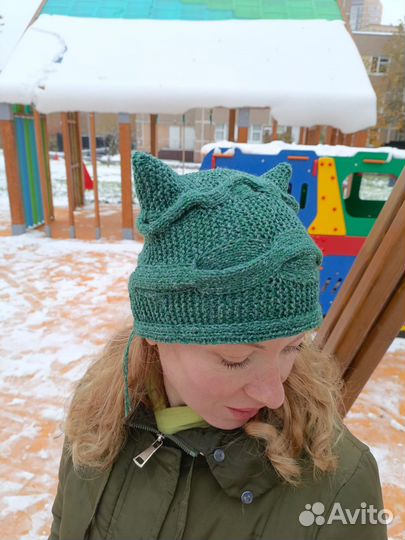 Шапка женская вязаная ручная работа