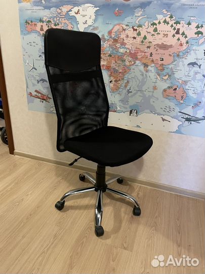 Компьютерное офисное кресло