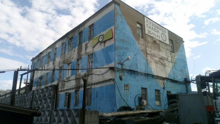 Здание под офис гостиницу