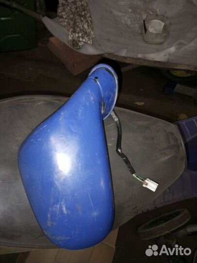 Зеркало правое mitsubishi carisma электро