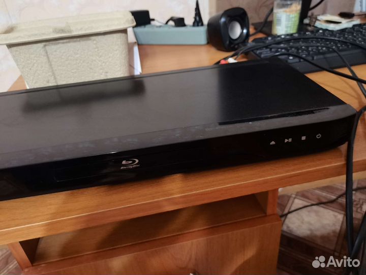 Blu-ray плеер Lg BD-550