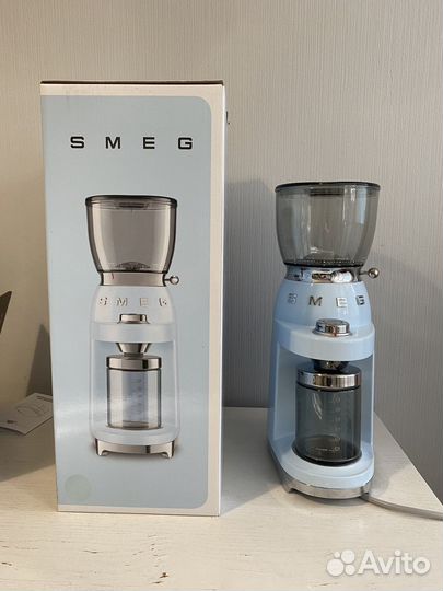 Кофемолка Smeg CGF01pbeu