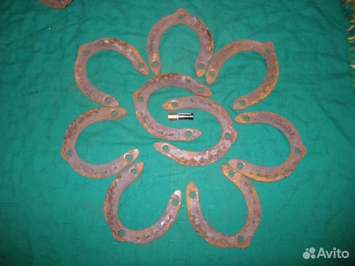 Подкова старинная лошадиная подковы трензель удила