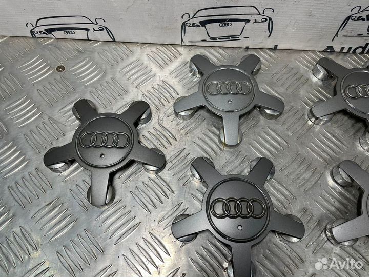Декоративная крышка диска Audi