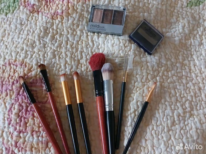 Кисти просто так