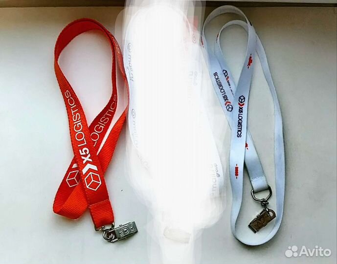 Ленты для бейджей и пропусков с карабином