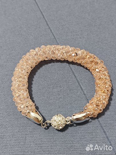 Браслет для девушек всех возрастов