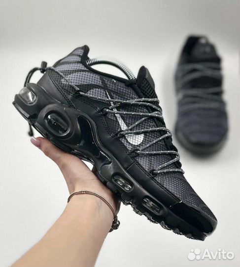 Кроссовки Nike Air Max Plus