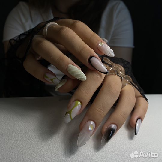 Маникюр, сложный дизайн и наращивание