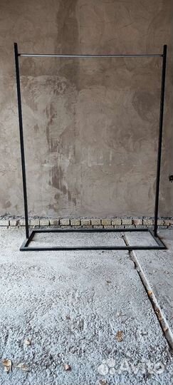 Вешалка напольная