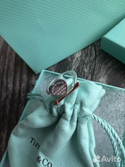 Tiffany кольцо 17 размер