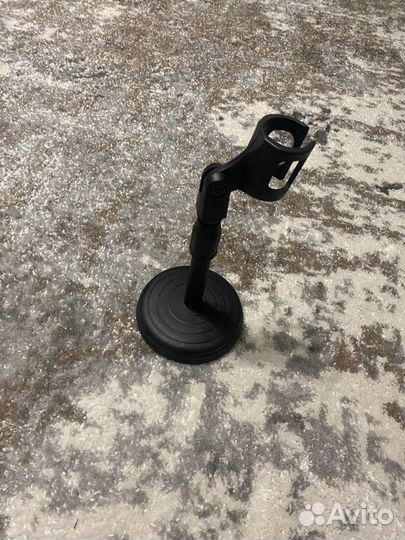 Стойка для микрофона настольная