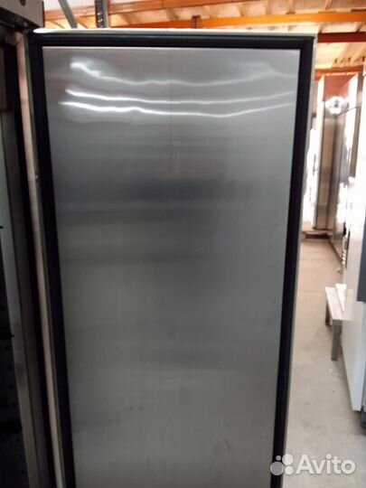 Холодильный шкаф polair 700