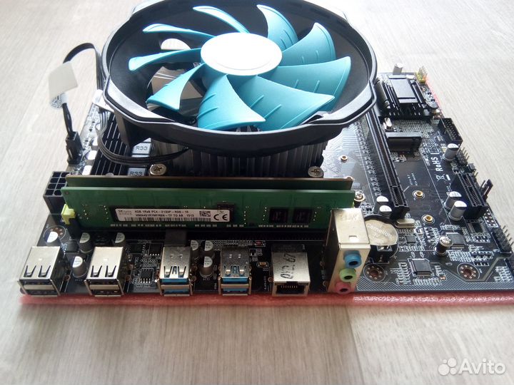 Процессор Intel Core i7 + материнка