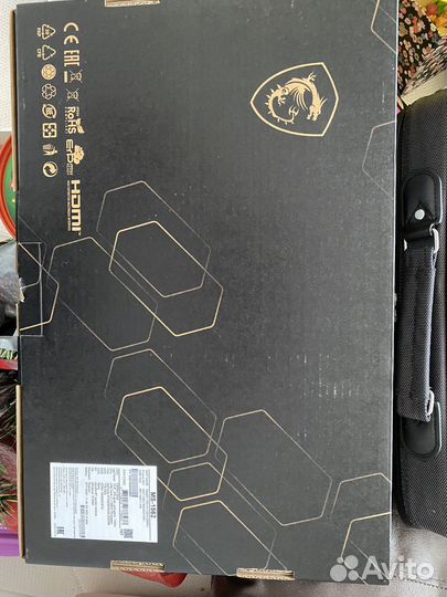 Игровой ноутбук msi 15.6(Stealth 15M A21SEK-205RU)