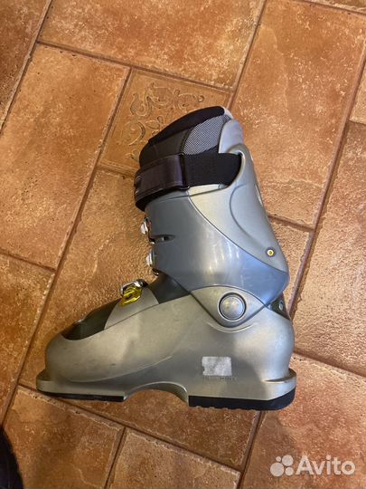 Горнолыжные ботинки женские Salomon 23,5