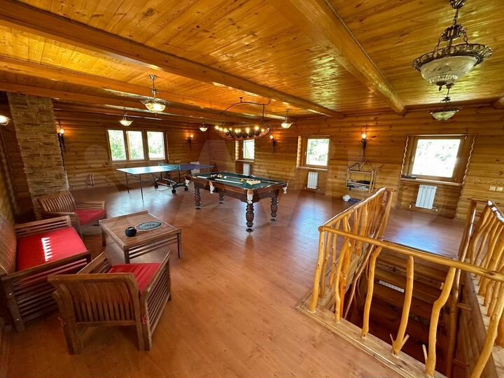 Коттедж 200 м² на участке 50 сот.