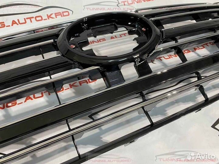 Решетка радиатора Toyota Land Cruiser с 16г U0609