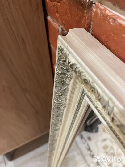 Зеркало в багете