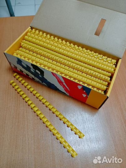 Пружина пластиковая