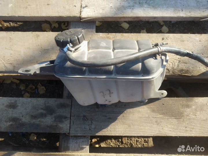 Бачок расширительный Mercedes Benz S Class W220