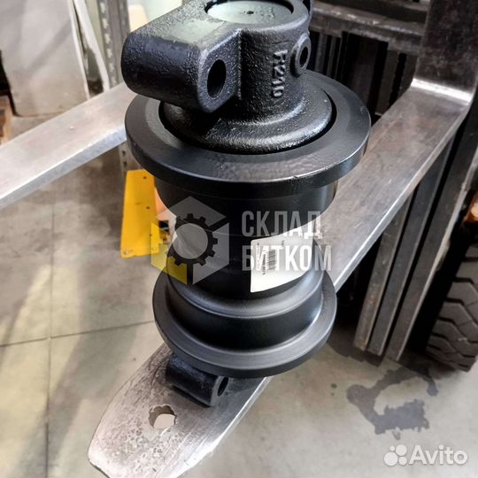 Каток опорный Hyundai R180LC-9