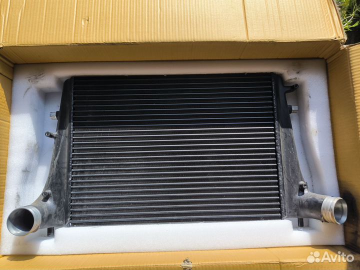 Интеркулер AJS для VW pq35