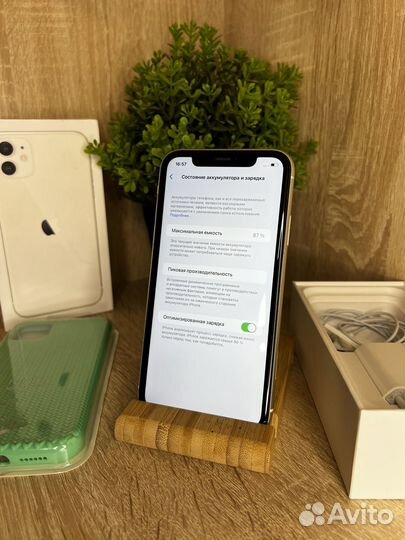 iPhone 11 128gb как новый