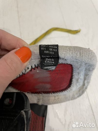 Хоккейные коньки bauer vapor 1x