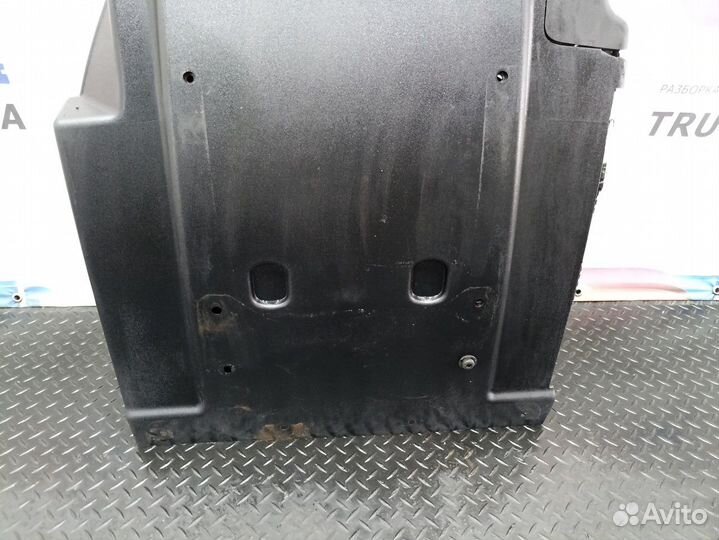 Крыло переднее правое задняя часть Daf XF106