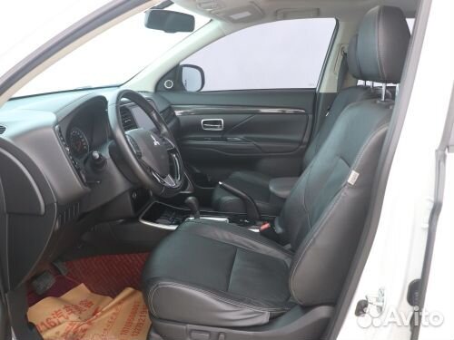 Mitsubishi Outlander 2.0 CVT, 2020, 66 000 км