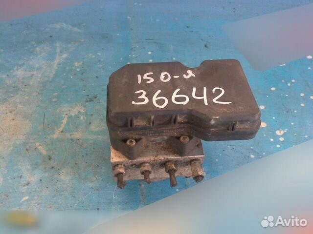 Блок ABS (насос) Toyota Corolla E15 2006-2013