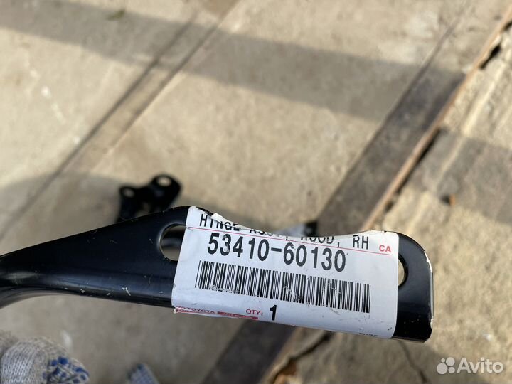 Петли капота Toyota Land Cruiser Prado