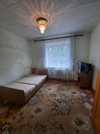 2-к. квартира, 55 м², 2/5 эт.