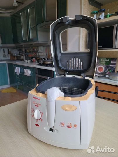 Фритюрница Tefal Visialis 1250g