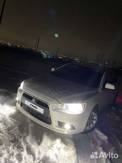 Mitsubishi Lancer 1.5 МТ, 2011, 230 000 км