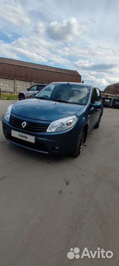 Renault Sandero 1.6 AT, 2011, 111 000 км