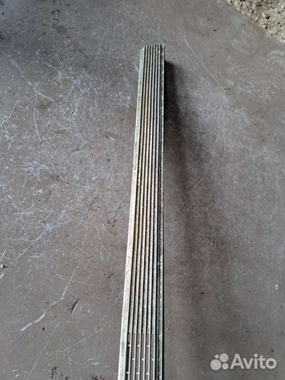 Планка заднего фонаря левый Mercedes W140