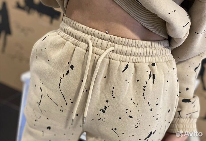 Спортивный костюм женский